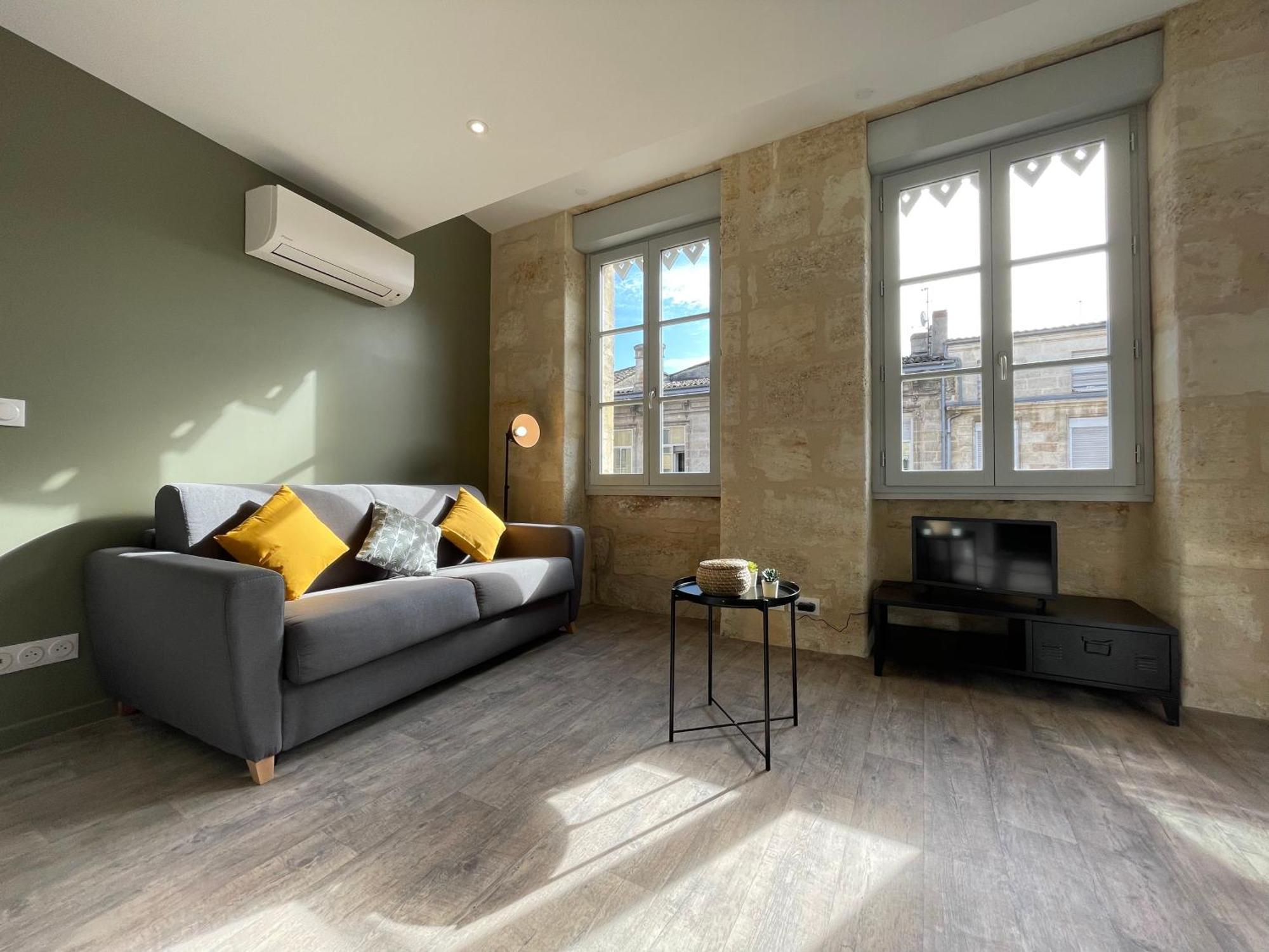 Studios Climatises En Centre Ville Bordeaux Exteriör bild