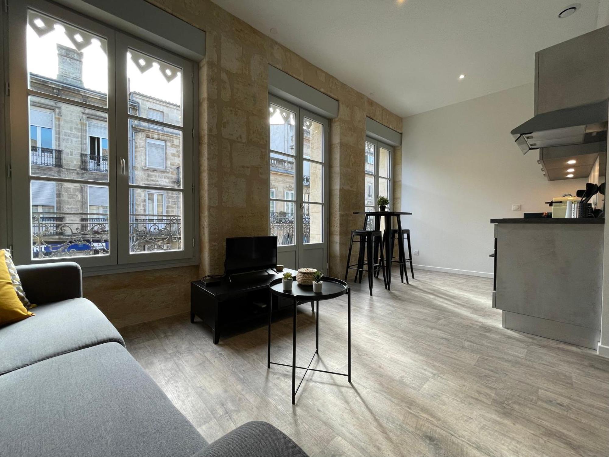 Studios Climatises En Centre Ville Bordeaux Exteriör bild